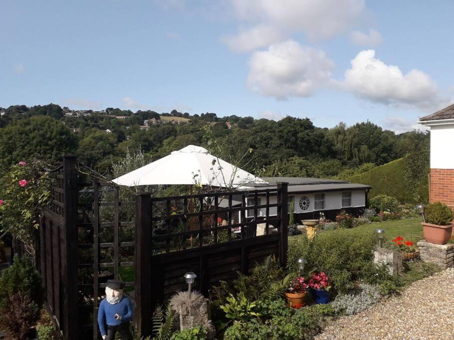 Private Apartment, Parking, Sea And Country Views Apartamento *