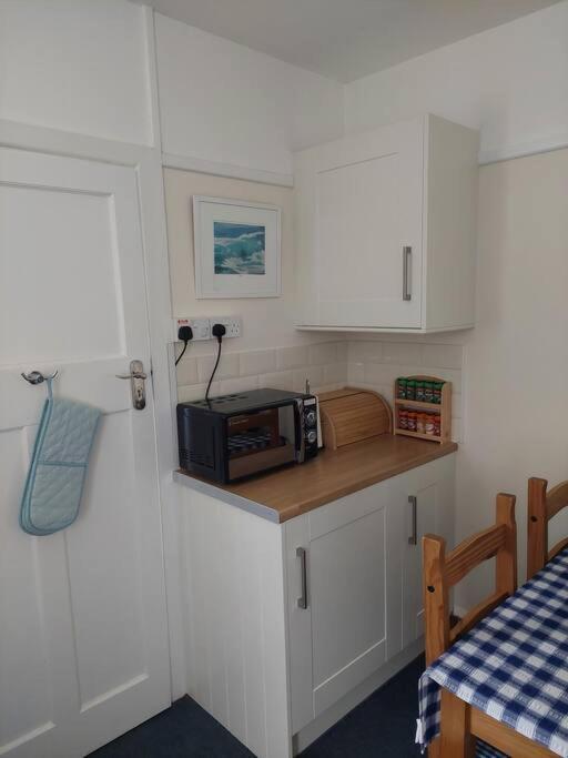 Apartamento Private Apartment, Parking, Sea And Country Views Lyme Regis